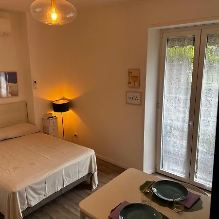 Studio Near The Sea Apartment *