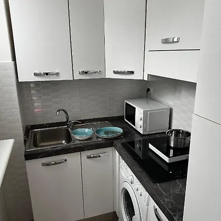 Studio Near The Sea Apartment